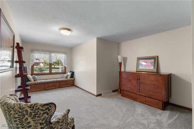 1296 Russell Drive NW, Bolivar, OH 44612