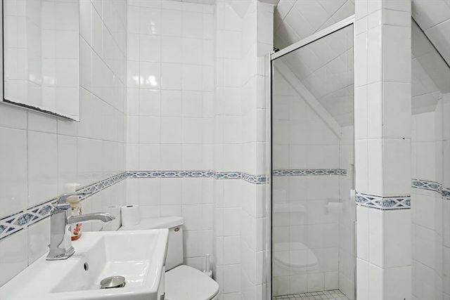 188 Waverley St 2, Belmont, MA 02478