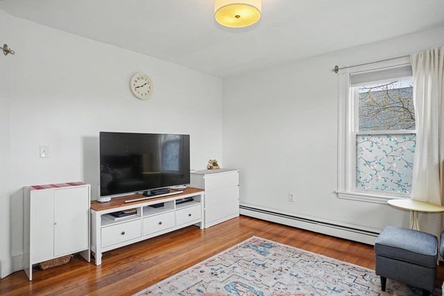 188 Waverley St 2, Belmont, MA 02478