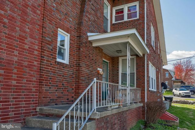 1694, 1696, 1698 COLUMBIA AVE, Lancaster, PA 17603