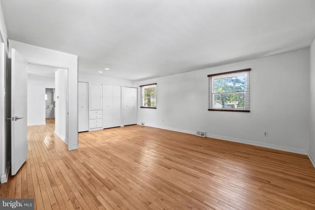 7960 PIPERS PATH, Glen Burnie, MD 21061