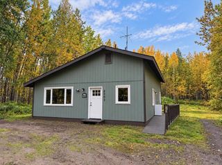2202 W INDEPENDENCE CIRCLE, North Pole, AK 99705