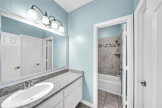 8911 Bluehaw Mdw Lane, Katy, TX 77494