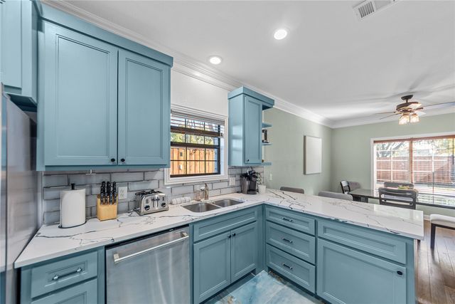 3316 Inwood Road, Dallas, TX 75235