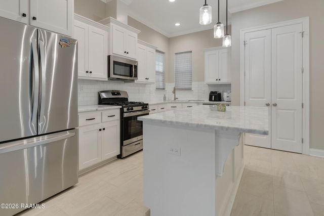 101 Long Creek Lane, Scott, LA 70583