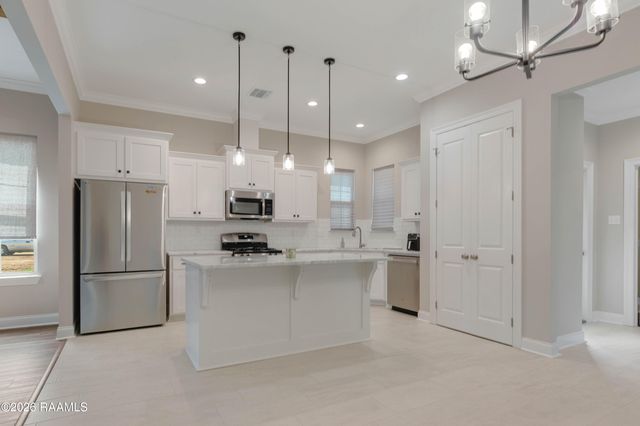 101 Long Creek Lane, Scott, LA 70583