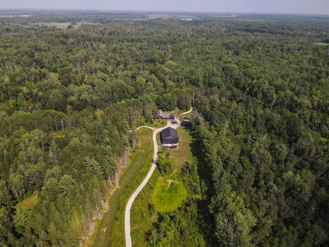 1609 S Sage Lake Road, Hale, MI 48739