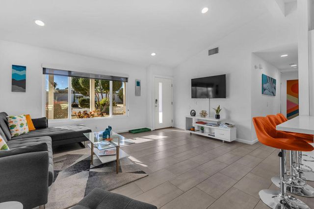 2304 E Bellamy Road, Palm Springs, CA 92262