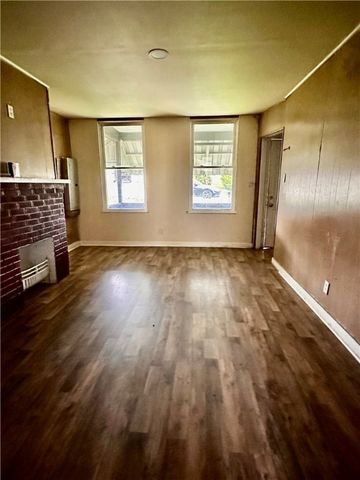 16 3rd Street, Charleroi Boro, PA 15022