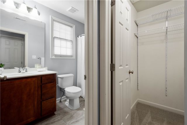 271 Overlook Ct, Robinson Twp, PA 15108