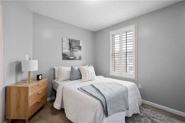 271 Overlook Ct, Robinson Twp, PA 15108