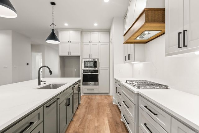 12 Calion Drive, Little Rock, AR 72223