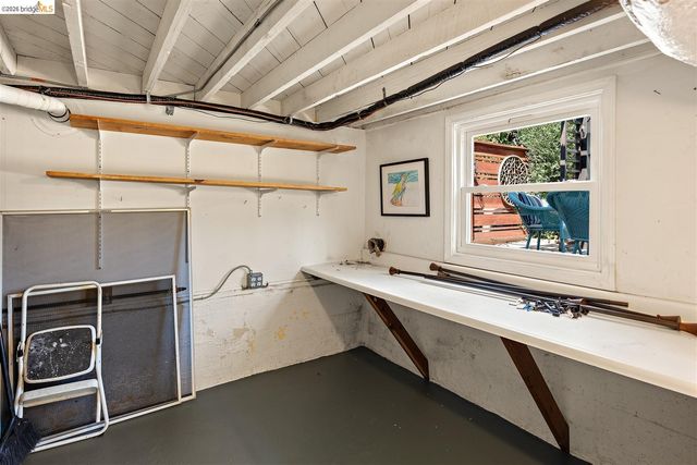 621 Kains Ave, Albany, CA 94706