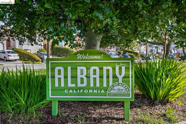 621 Kains Ave, Albany, CA 94706