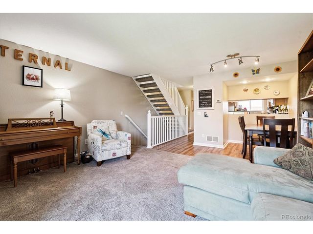 282 S Oman Rd, Castle Rock, CO 80104