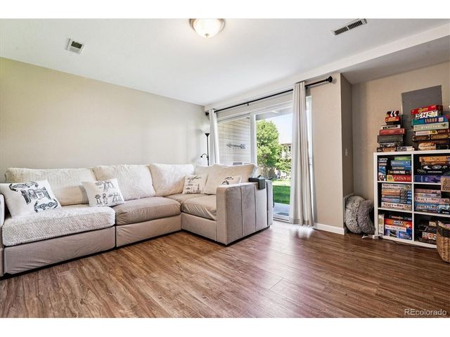 282 S Oman Rd, Castle Rock, CO 80104