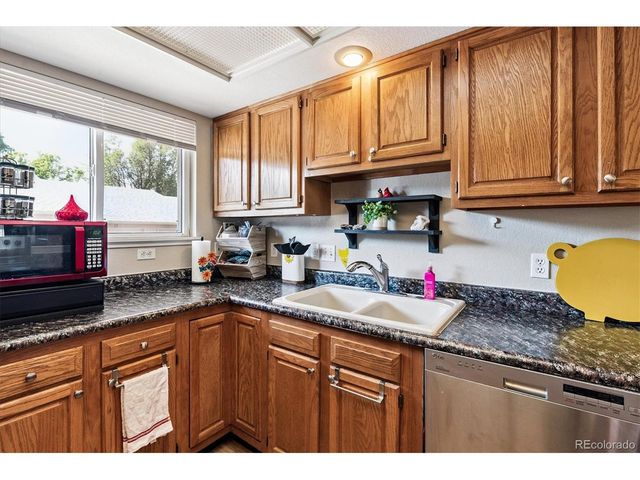 282 S Oman Rd, Castle Rock, CO 80104