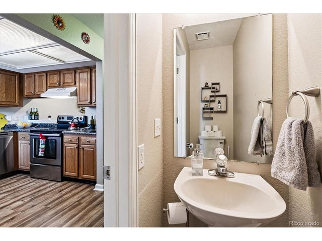 282 S Oman Rd, Castle Rock, CO 80104