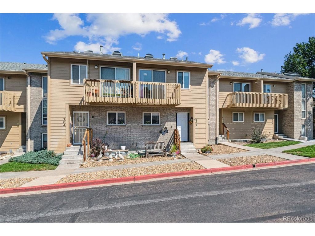 282 S Oman Rd, Castle Rock, CO 80104