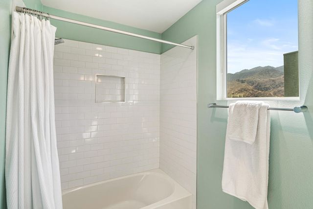 2718 Dancing Sands Drive, Palm Springs, CA 92262