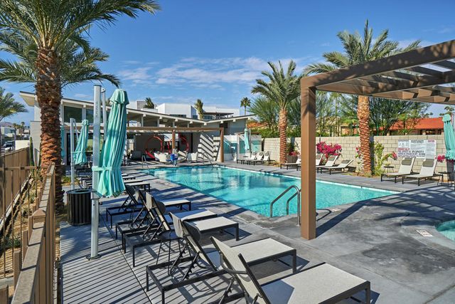 2718 Dancing Sands Drive, Palm Springs, CA 92262