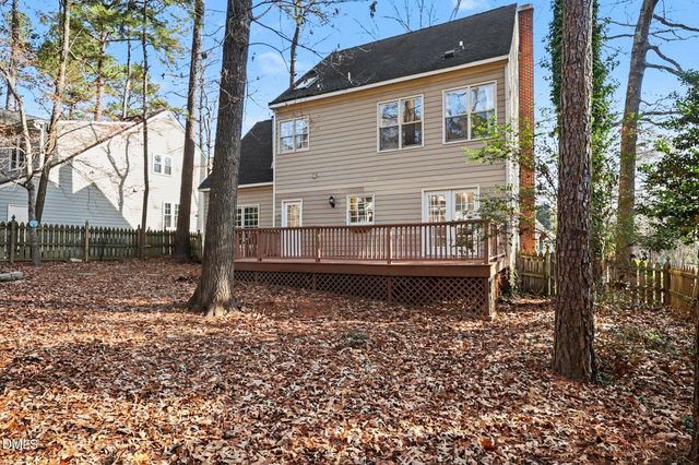 1701 Point Owoods Court, Raleigh, NC 27604
