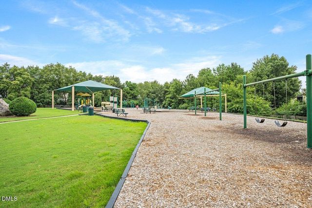 1701 Point Owoods Court, Raleigh, NC 27604