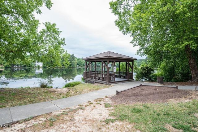 1701 Point Owoods Court, Raleigh, NC 27604