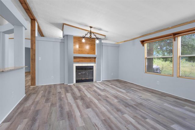 1001 County Line Road, Shepherd, TX 77371