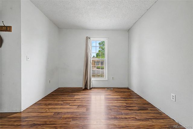 10015 Beach Street, Denver, CO 80260