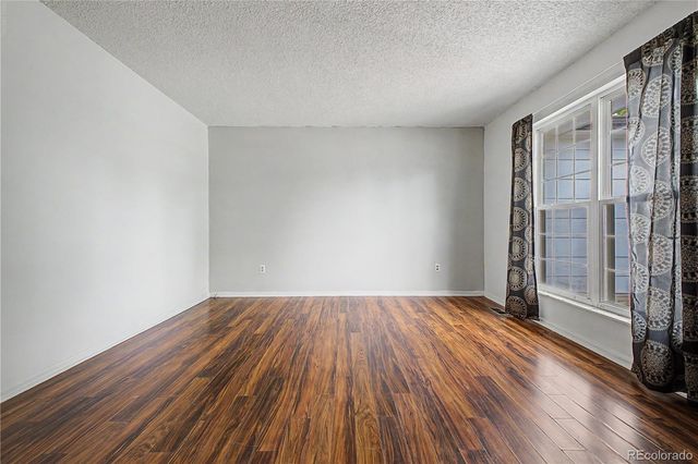 10015 Beach Street, Denver, CO 80260