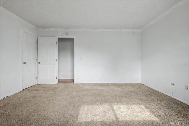 10015 Beach Street, Denver, CO 80260