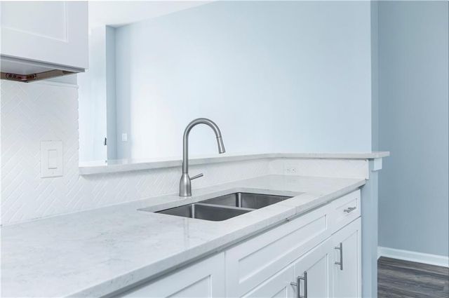 3040 Peachtree Road 613, Atlanta, GA 30305