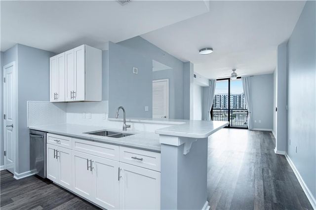 3040 Peachtree Road 613, Atlanta, GA 30305