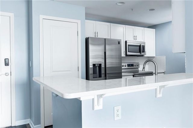 3040 Peachtree Road 613, Atlanta, GA 30305