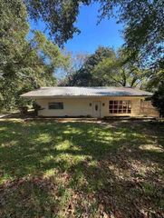1526 Northview Drive, Mobile, AL 36618