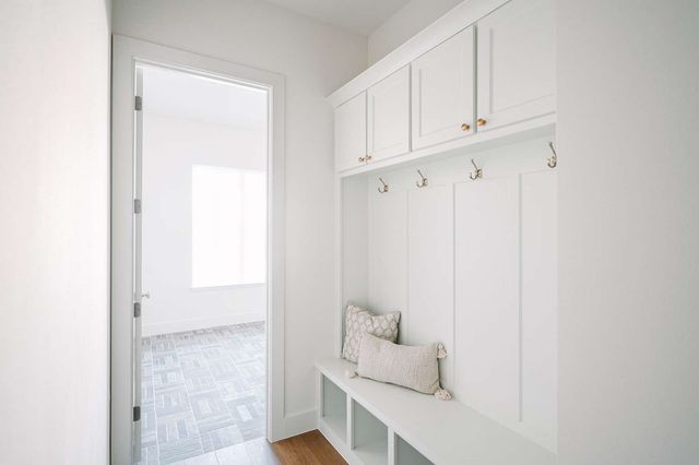 405 Kestrel Court, Aledo, TX 76008