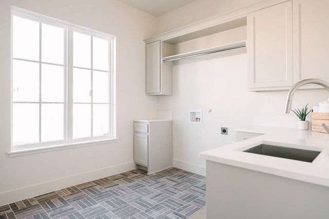 405 Kestrel Court, Aledo, TX 76008