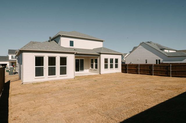 405 Kestrel Court, Aledo, TX 76008