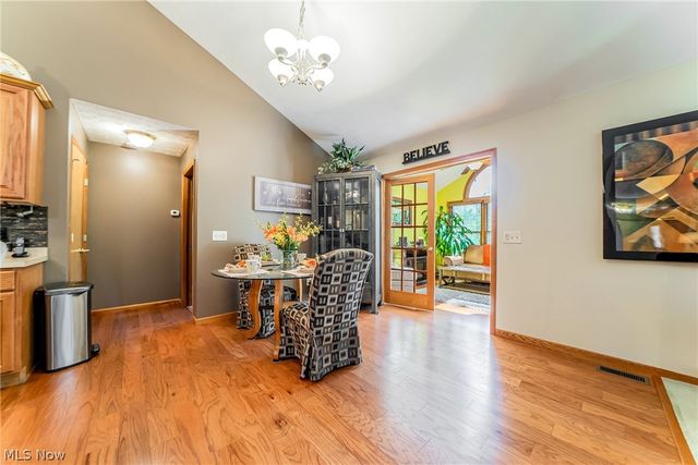395 White Spruce Drive, Macedonia, OH 44056