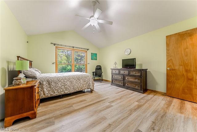 395 White Spruce Drive, Macedonia, OH 44056