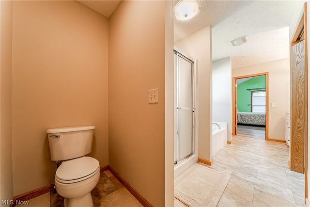 395 White Spruce Drive, Macedonia, OH 44056