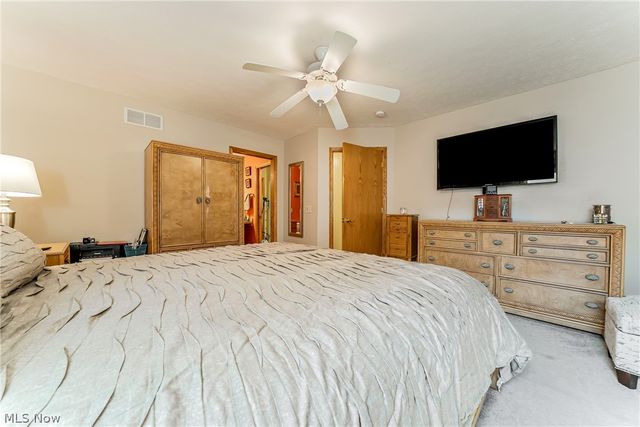 395 White Spruce Drive, Macedonia, OH 44056