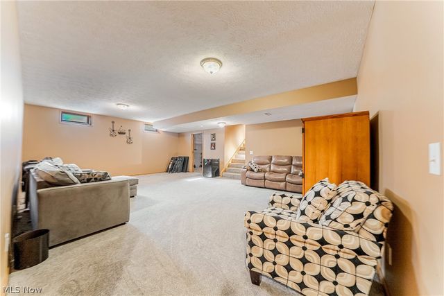 395 White Spruce Drive, Macedonia, OH 44056