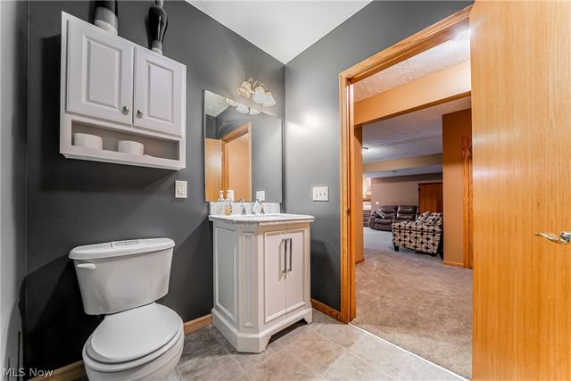 395 White Spruce Drive, Macedonia, OH 44056