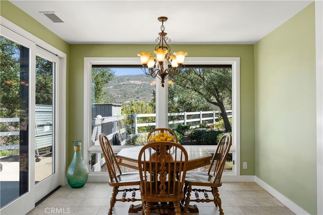 196 Colt Lane, Thousand Oaks, CA 91361