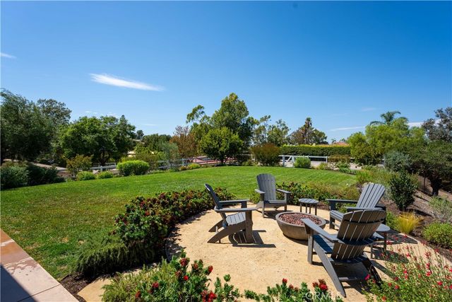 196 Colt Lane, Thousand Oaks, CA 91361