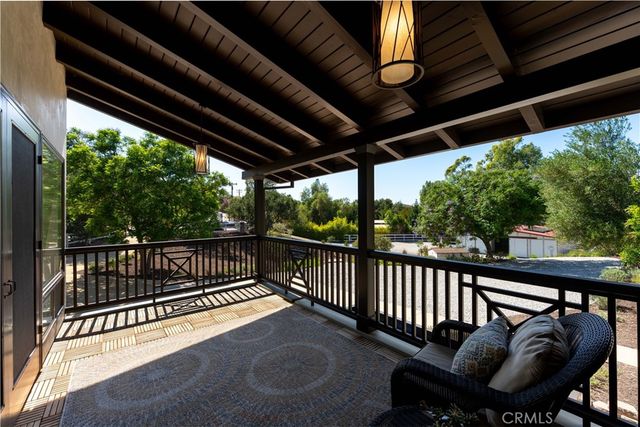 196 Colt Lane, Thousand Oaks, CA 91361