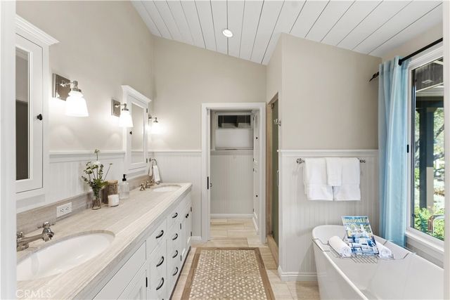 196 Colt Lane, Thousand Oaks, CA 91361