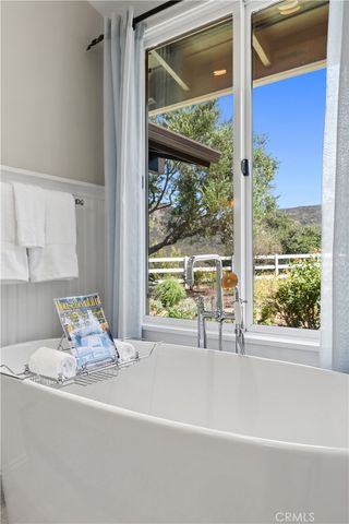 196 Colt Lane, Thousand Oaks, CA 91361
